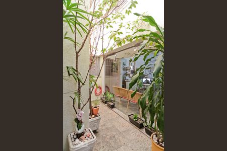 Varanda de casa à venda com 3 quartos, 340m² em Jardim Paraíso, São Paulo