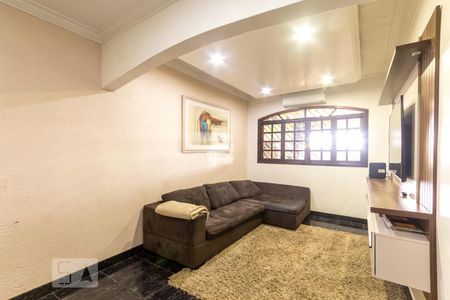 Sala de casa para alugar com 3 quartos, 155m² em Jardim Três Marias, São Paulo