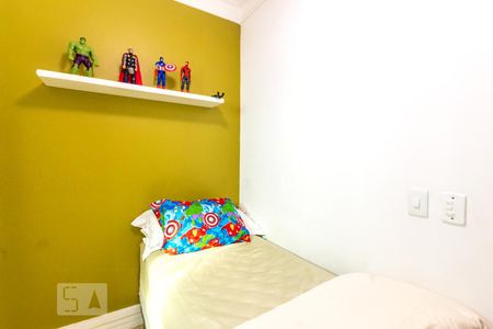 Quarto 2 de casa para alugar com 3 quartos, 155m² em Jardim Três Marias, São Paulo