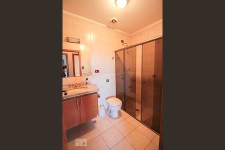 Banheiro de casa à venda com 4 quartos, 280m² em Vila Ester (zona Norte), São Paulo
