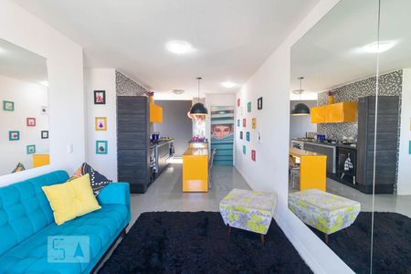 Apartamento à venda com 60m², 2 quartos e 1 vagaSala 