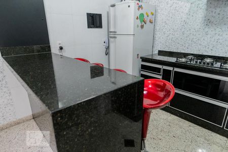 Casa de condomínio à venda com 165m², 3 quartos e 2 vagas Casa de condomínio à venda com 165m², 3 quartos e 2 vagasCozinha