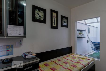 Casa de condomínio à venda com 165m², 3 quartos e 2 vagas Casa de condomínio à venda com 165m², 3 quartos e 2 vagasQuarto 1