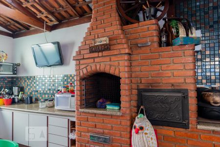 Casa de condomínio à venda com 165m², 3 quartos e 2 vagas Casa de condomínio à venda com 165m², 3 quartos e 2 vagasVaranda Gourmet/Churrasqueira