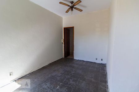 Sala de casa de condomínio à venda com 2 quartos, 60m² em Cachoeirinha, Belo Horizonte