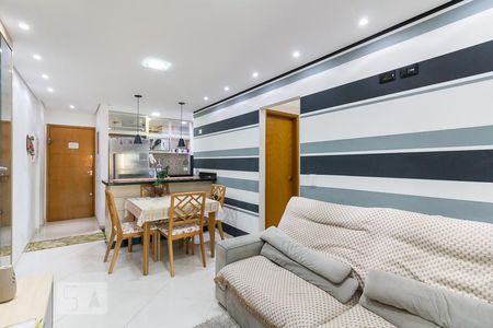 Sala de apartamento para alugar com 3 quartos, 78m² em Vila Galvão, Guarulhos