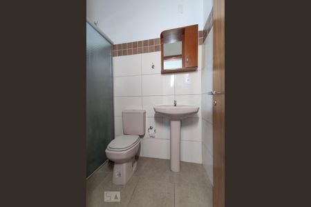 Banheiro de apartamento para alugar com 2 quartos, 50m² em Cristo Rei, São Leopoldo