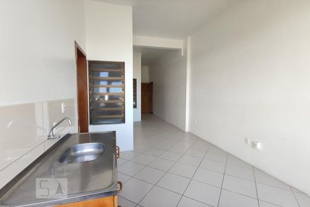 Cozinha de apartamento para alugar com 2 quartos, 50m² em Cristo Rei, São Leopoldo