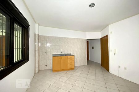 Sala e Cozinha de apartamento para alugar com 1 quarto, 50m² em Cristo Rei, São Leopoldo