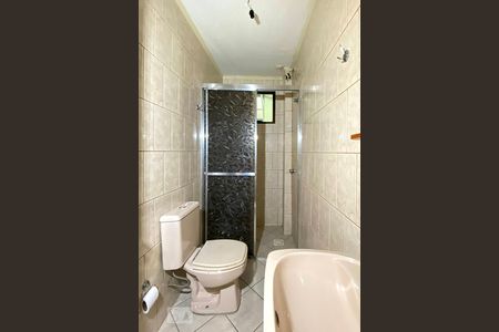 Banheiro de apartamento para alugar com 1 quarto, 50m² em Cristo Rei, São Leopoldo