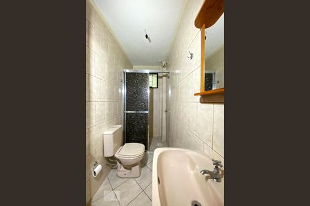 Banheiro de apartamento para alugar com 1 quarto, 50m² em Cristo Rei, São Leopoldo