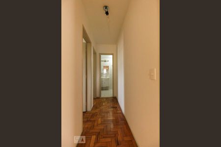 Corredor de apartamento à venda com 3 quartos, 87m² em Santana, São Paulo