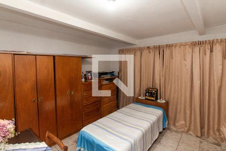 Suíte de casa à venda com 4 quartos, 192m² em Jardim Andarai, São Paulo