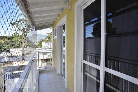 Varanda Quarto 1 de casa de condomínio à venda com 3 quartos, 100m² em Tanque, Rio de Janeiro