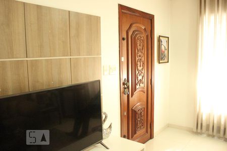 Detalhe Sala de casa à venda com 2 quartos, 140m² em Vila Moraes, São Paulo