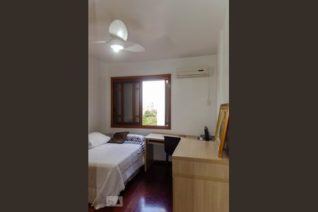 Apartamento à venda com 201m², 3 quartos e 2 vagas Apartamento à venda com 201m², 3 quartos e 2 vagasQuarto Suíte 3