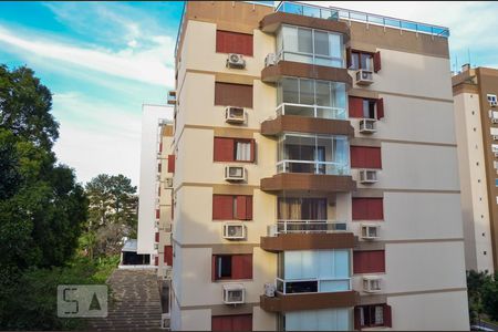 Apartamento à venda com 201m², 3 quartos e 2 vagas Apartamento à venda com 201m², 3 quartos e 2 vagasVista da Suíte 1