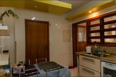 Apartamento à venda com 201m², 3 quartos e 2 vagas Apartamento à venda com 201m², 3 quartos e 2 vagasCozinha