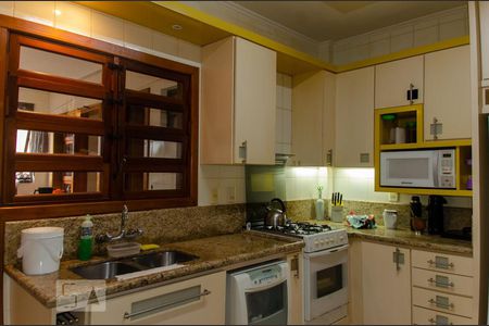 Apartamento à venda com 201m², 3 quartos e 2 vagas Apartamento à venda com 201m², 3 quartos e 2 vagasCozinha