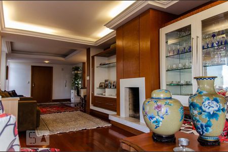 Sala de apartamento à venda com 3 quartos, 201m² em Centro, Canoas