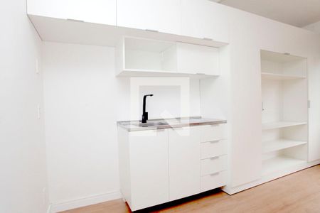 Studio - Cozinha de kitnet/studio para alugar com 1 quarto, 27m² em Centro Histórico, Porto Alegre