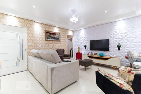 Casa à venda com 250m², 3 quartos e 3 vagas Casa à venda com 250m², 3 quartos e 3 vagasSala 2