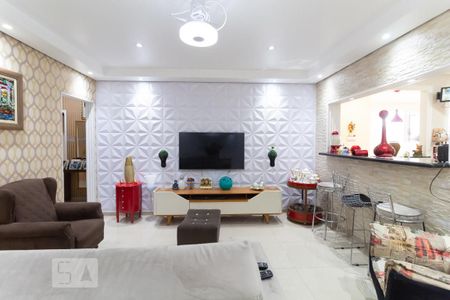 Casa à venda com 250m², 3 quartos e 3 vagas Casa à venda com 250m², 3 quartos e 3 vagasSala 2