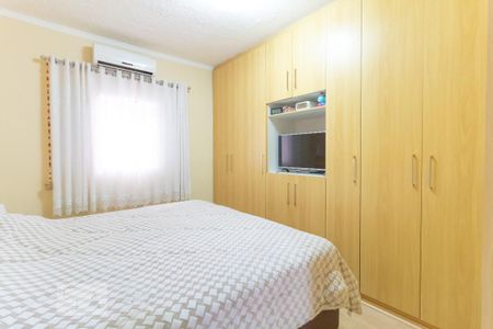 Casa à venda com 250m², 3 quartos e 3 vagas Casa à venda com 250m², 3 quartos e 3 vagasQuarto 1