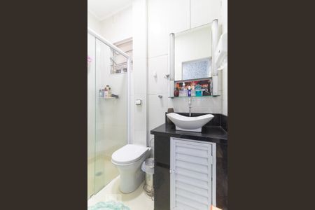 Casa à venda com 250m², 3 quartos e 3 vagas Casa à venda com 250m², 3 quartos e 3 vagasBanheiro 3