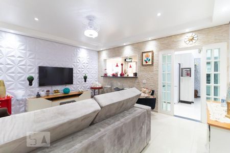 Casa à venda com 250m², 3 quartos e 3 vagas Casa à venda com 250m², 3 quartos e 3 vagasSala 2