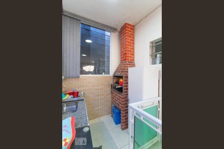 Casa à venda com 250m², 3 quartos e 3 vagas Casa à venda com 250m², 3 quartos e 3 vagasChurrasqueira