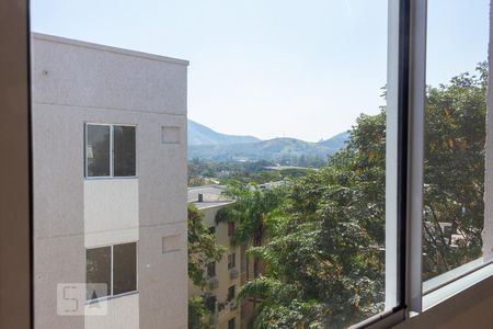 Vista do quarto 1 de apartamento para alugar com 2 quartos, 41m² em Campo Grande, Rio de Janeiro