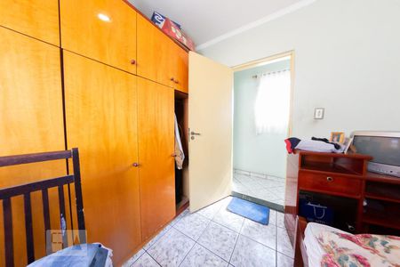 Quarto 2 de casa à venda com 3 quartos, 180m² em Parque Peruche, São Paulo