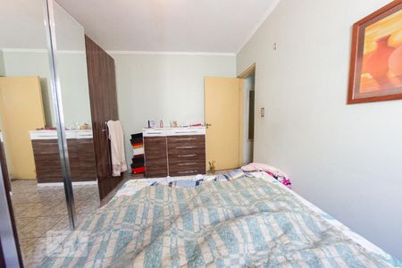 Quarto 1 de casa à venda com 3 quartos, 180m² em Parque Peruche, São Paulo