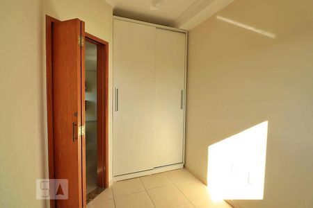 Quarto 1 de apartamento para alugar com 2 quartos, 78m² em Parque Capuava, Santo André