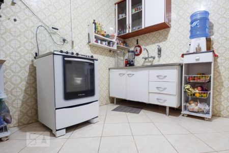 Casa à venda com 300m², 4 quartos e 2 vagas Casa à venda com 300m², 4 quartos e 2 vagasCozinha 2