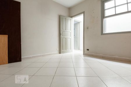 Casa à venda com 300m², 4 quartos e 2 vagas Casa à venda com 300m², 4 quartos e 2 vagasQuarto 1