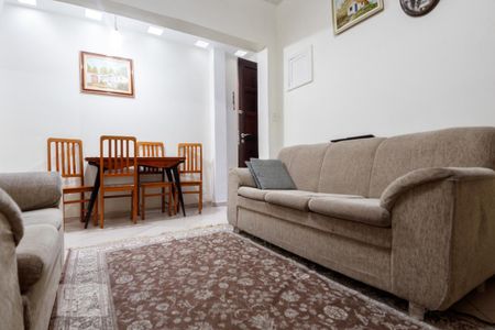 Casa à venda com 300m², 4 quartos e 2 vagas Casa à venda com 300m², 4 quartos e 2 vagasSala 2