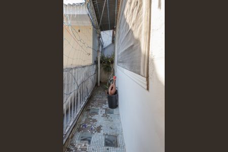 Casa à venda com 300m², 4 quartos e 2 vagas Casa à venda com 300m², 4 quartos e 2 vagasVaranda