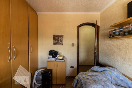 Casa à venda com 211m², 3 quartos e 5 vagas Casa à venda com 211m², 3 quartos e 5 vagasQuarto 2