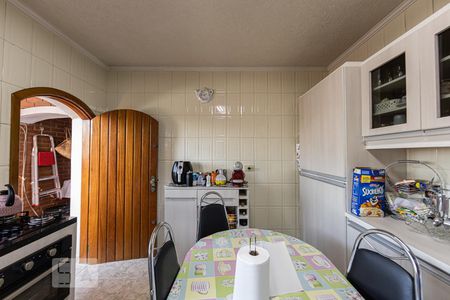 Casa à venda com 211m², 3 quartos e 5 vagas Casa à venda com 211m², 3 quartos e 5 vagasCozinha