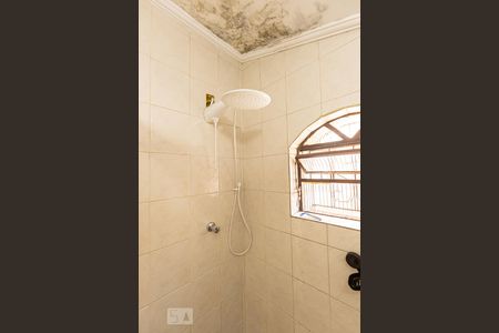 Casa à venda com 211m², 3 quartos e 5 vagas Casa à venda com 211m², 3 quartos e 5 vagasBanheiro de Serviço