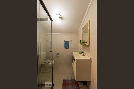 Casa à venda com 211m², 3 quartos e 5 vagas Casa à venda com 211m², 3 quartos e 5 vagasBanheiro de Serviço