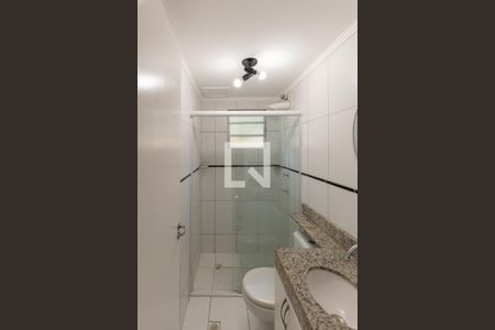 Banheiro de apartamento para alugar com 1 quarto, 49m² em Loteamento Parque São Martinho, Campinas