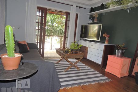 Sala de casa à venda com 3 quartos, 240m² em Curicica, Rio de Janeiro