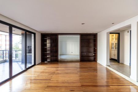 Apartamento para alugar com 245m², 4 quartos e 3 vagasSala
