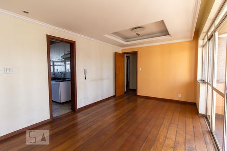 Sala de apartamento à venda com 3 quartos, 85m² em Funcionários, Belo Horizonte