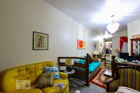 Sala 1 de casa à venda com 3 quartos, 239m² em Vila Mazzei, São Paulo