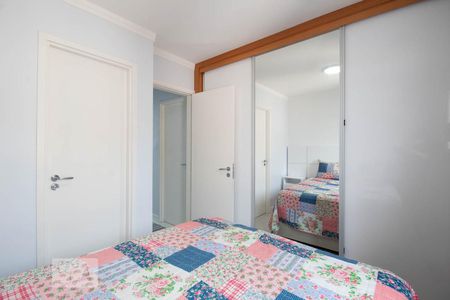 Suíte de apartamento à venda com 2 quartos, 68m² em Santo Antônio, Osasco