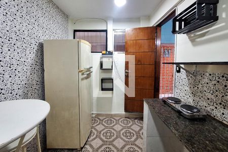 Cozinha de casa para alugar com 1 quarto, 35m² em Icaraí, Niterói